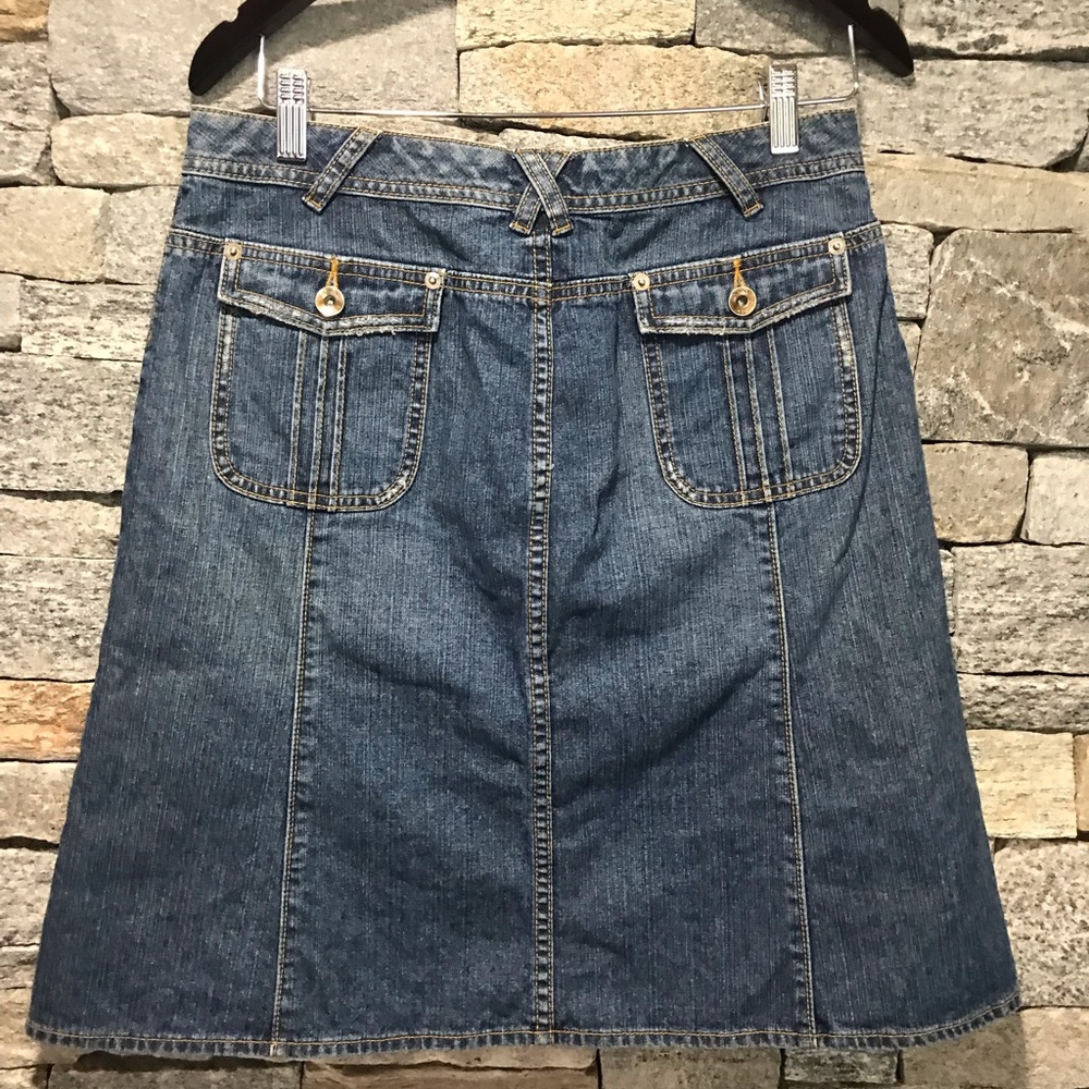 BANANA REPUBLIC denim skirt- size 6